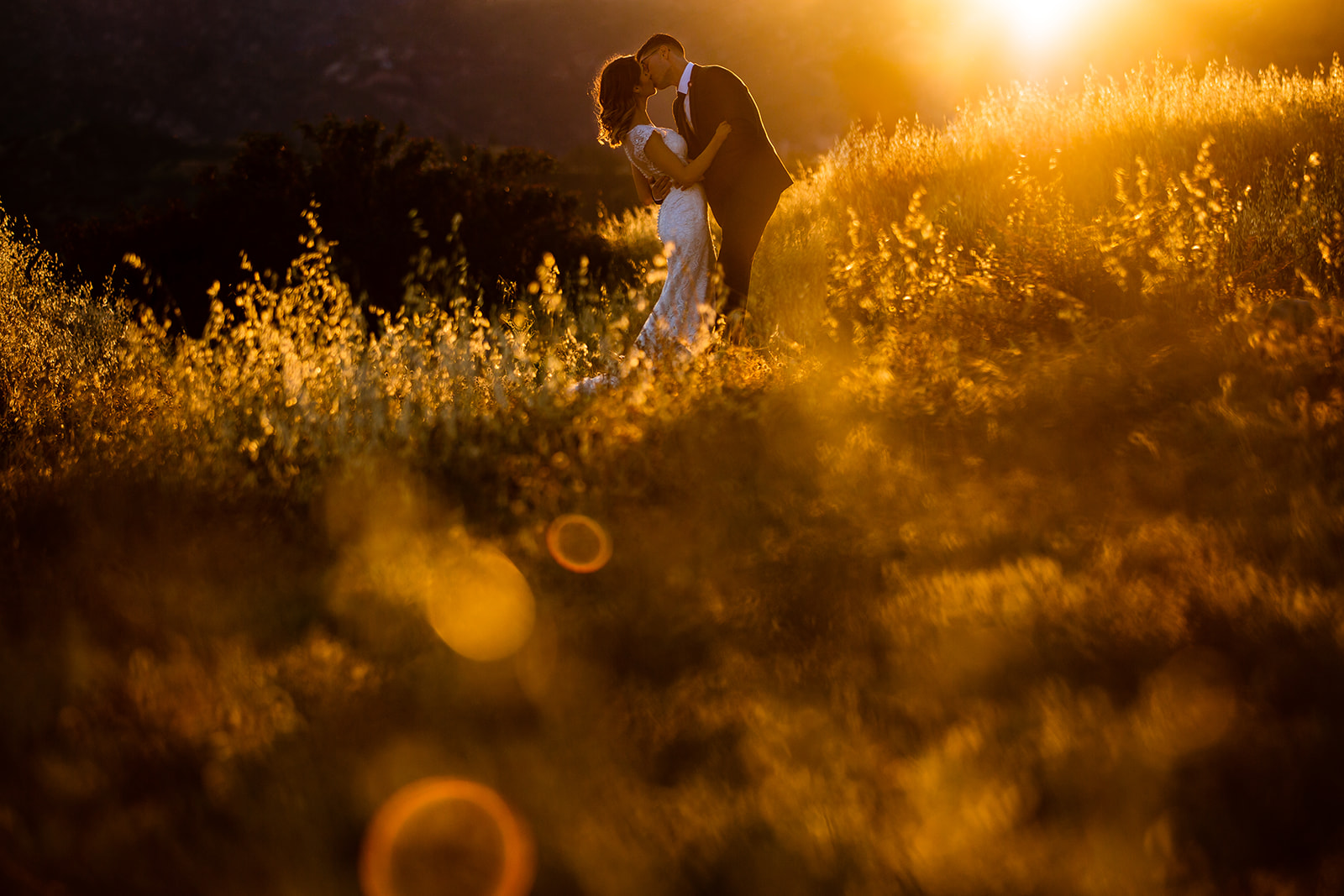 30 Stunning Examples of Sun Flare Photography Wedding Maps