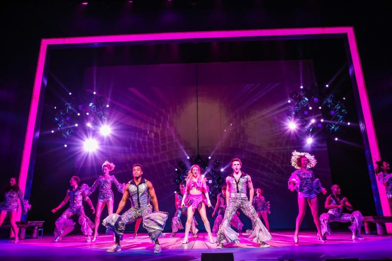 BWW Review 'Take A Chance' On MAMMA MIA! at Theatre Under The Stars
