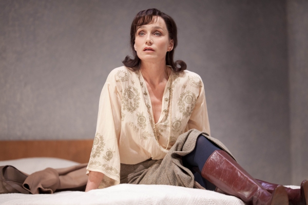 Photos Kristin Scott Thomas in BETRAYAL at the Comedy Theatre