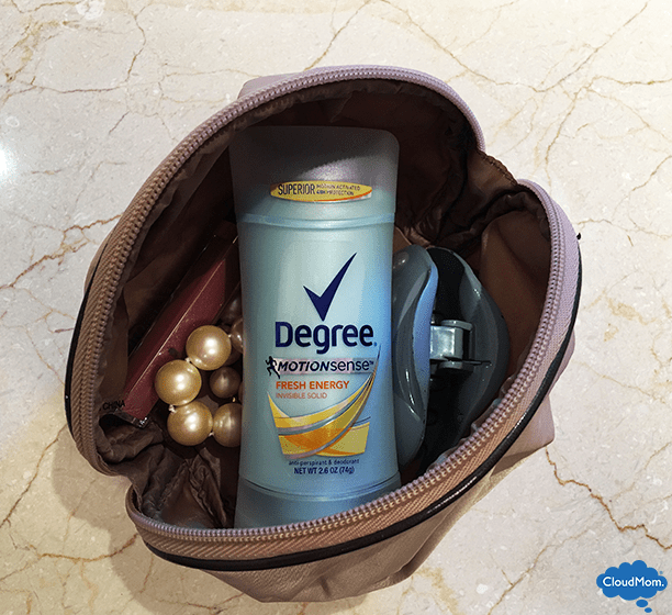 How to Smell Good with Degree CloudMom