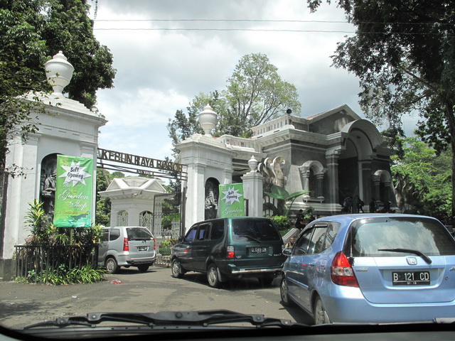 Bogor!! Trip to Jakarta *Day 2 Part 1 My Story