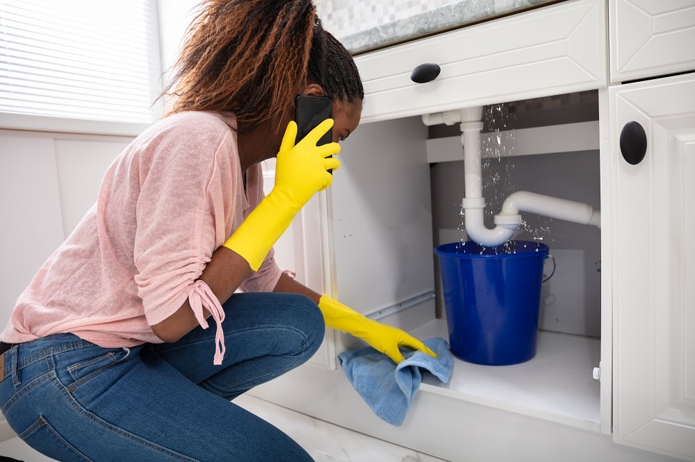 Does Homeowners Insurance Cover Broken Pipes?