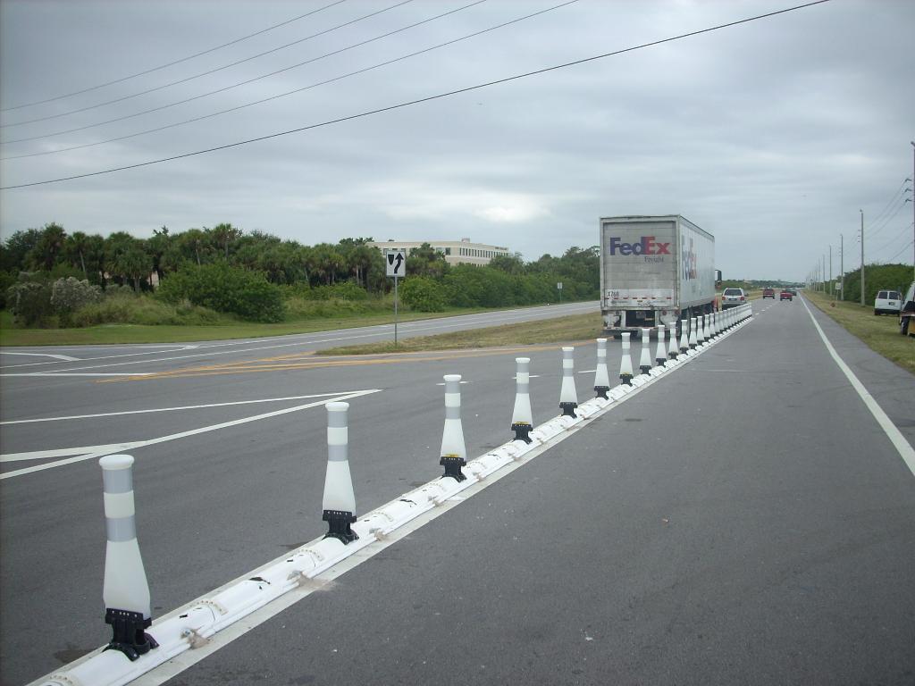 Signs Markings Cloverleaf Corporation