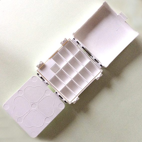 Home Page Cloverleaf Paintbox Artists' Supplies