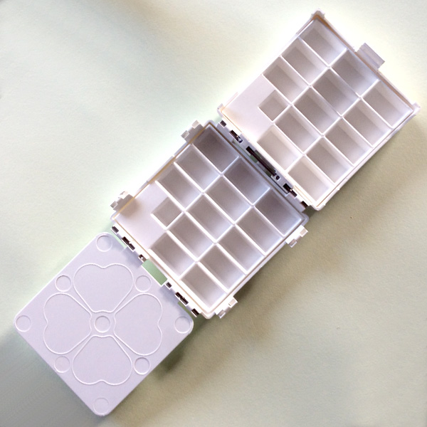 Storage Box Cloverleaf Paintbox Artists' Supplies