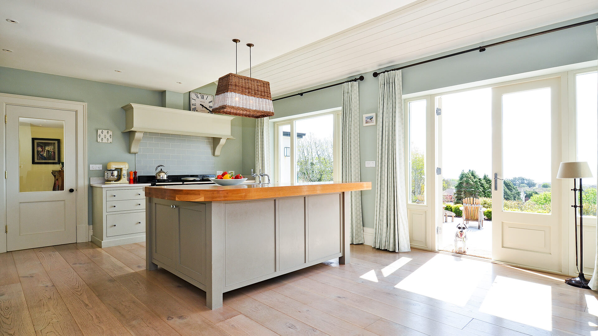 Private House, Barna CLR Design