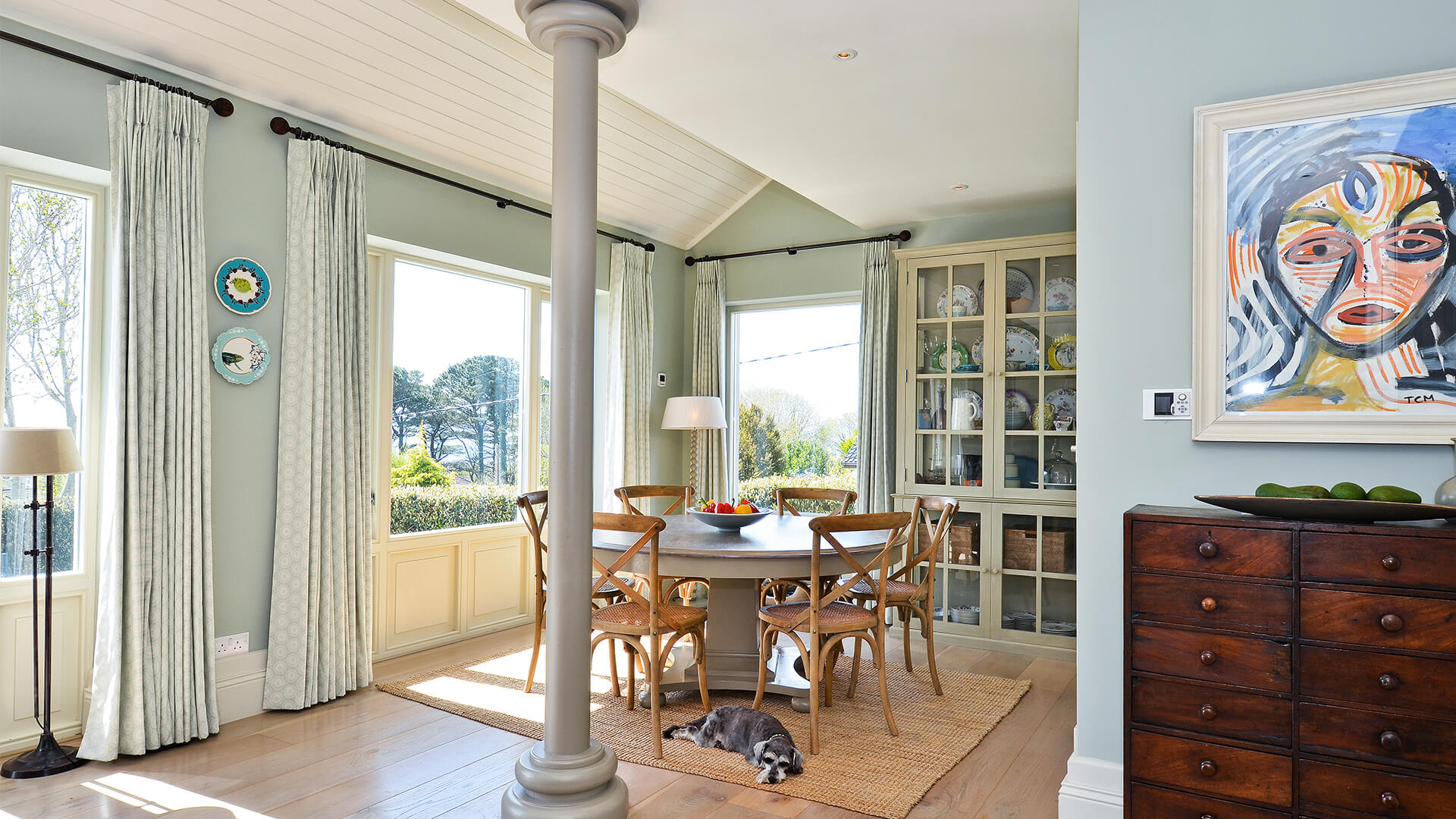 Private House, Barna CLR Design