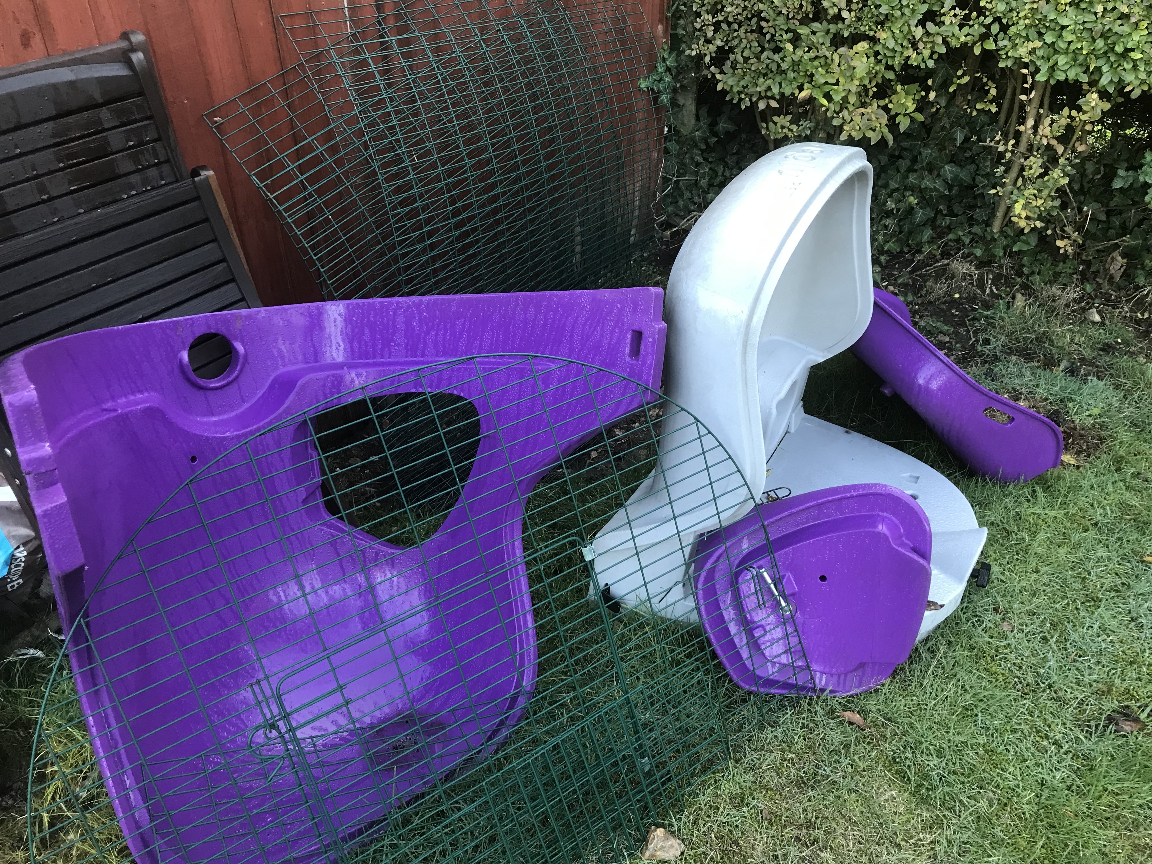 Classic Rabbit Hutch and Run Surrey/Hants border Omlet Products for