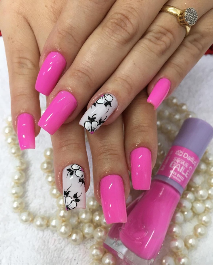19 Ideias de Unhas com Esmalte Rosa , veja os melhores