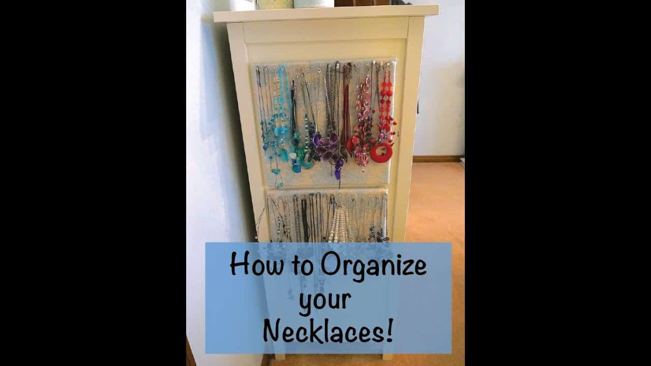 How to Organize Necklaces DIY necklace organizer! Clutterbug