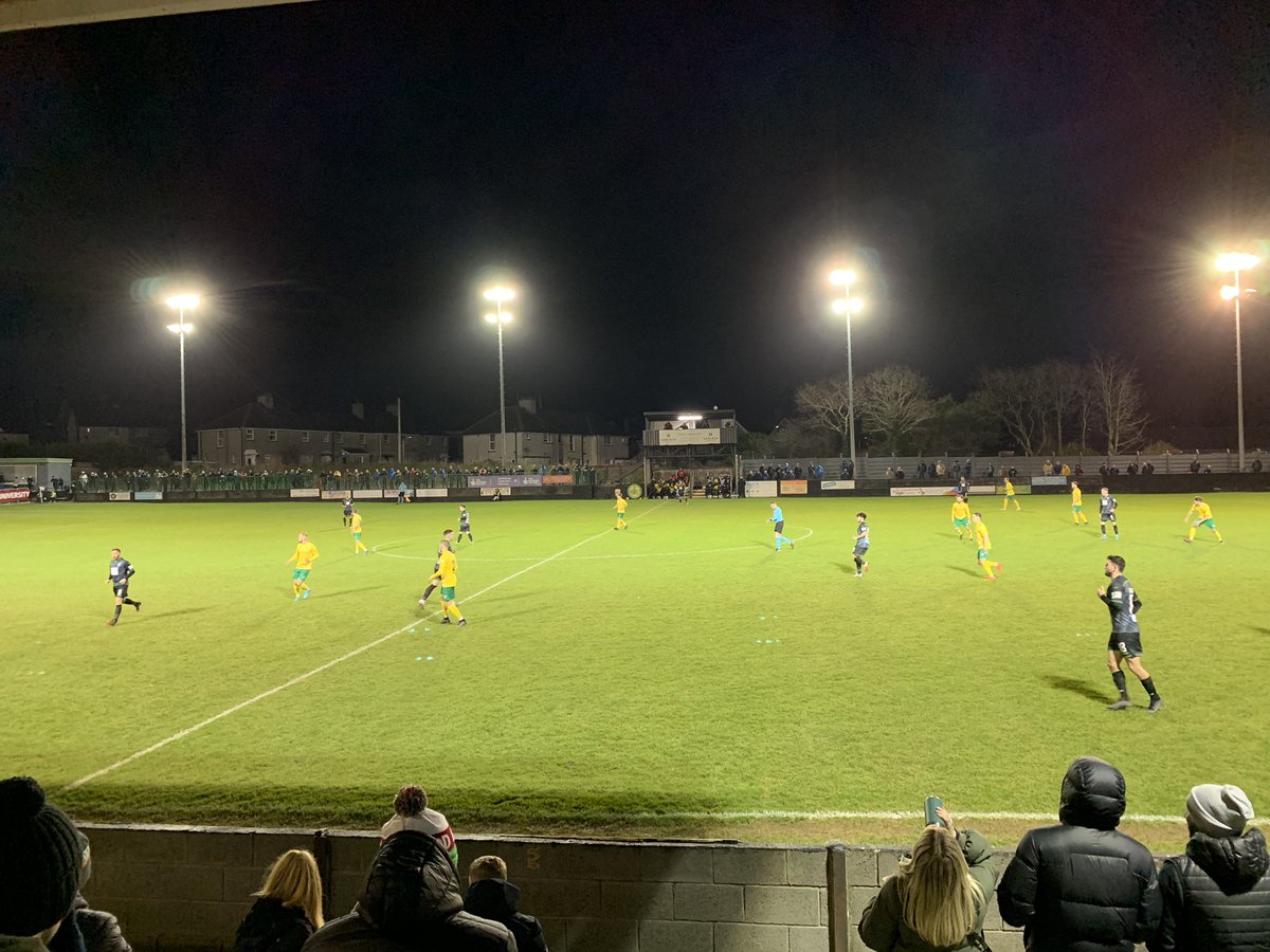 New Saints stroll past Caernarfon to make for an unassailable lead