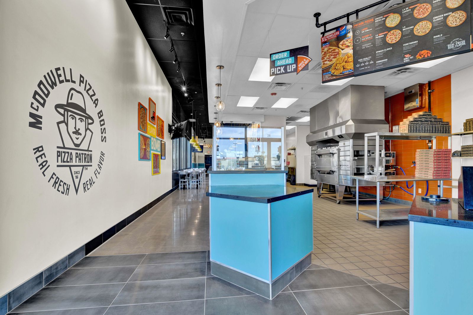 pizza patron CLW Construction Inc.