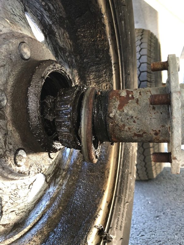 Triaxle Hub Replacement CMG Custom Trailers, Inc.