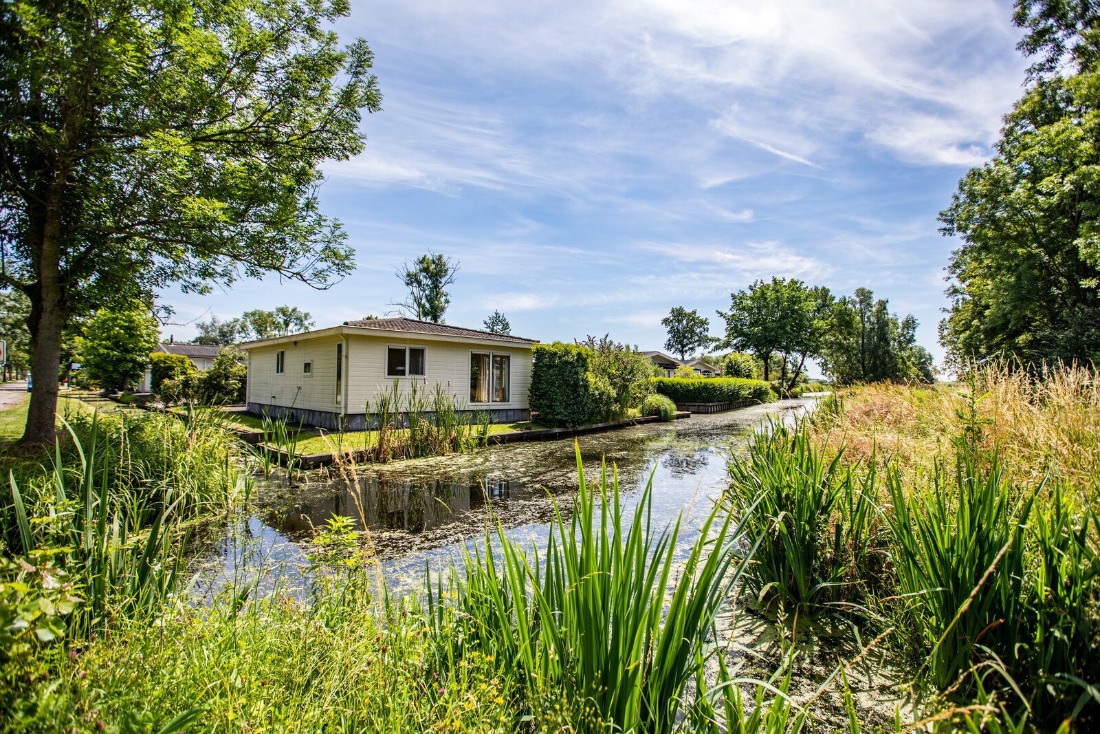 Bungalow South Holland Choice from three holiday parks TopParken