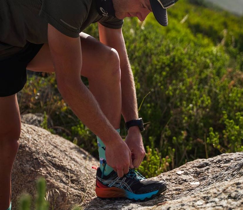 The difference between running shoes and training shoes ASICS South
