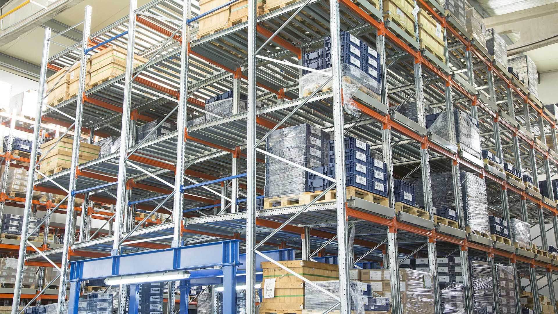 Rack PushBack Dinámico (LIFOUEPS) AR Racking México