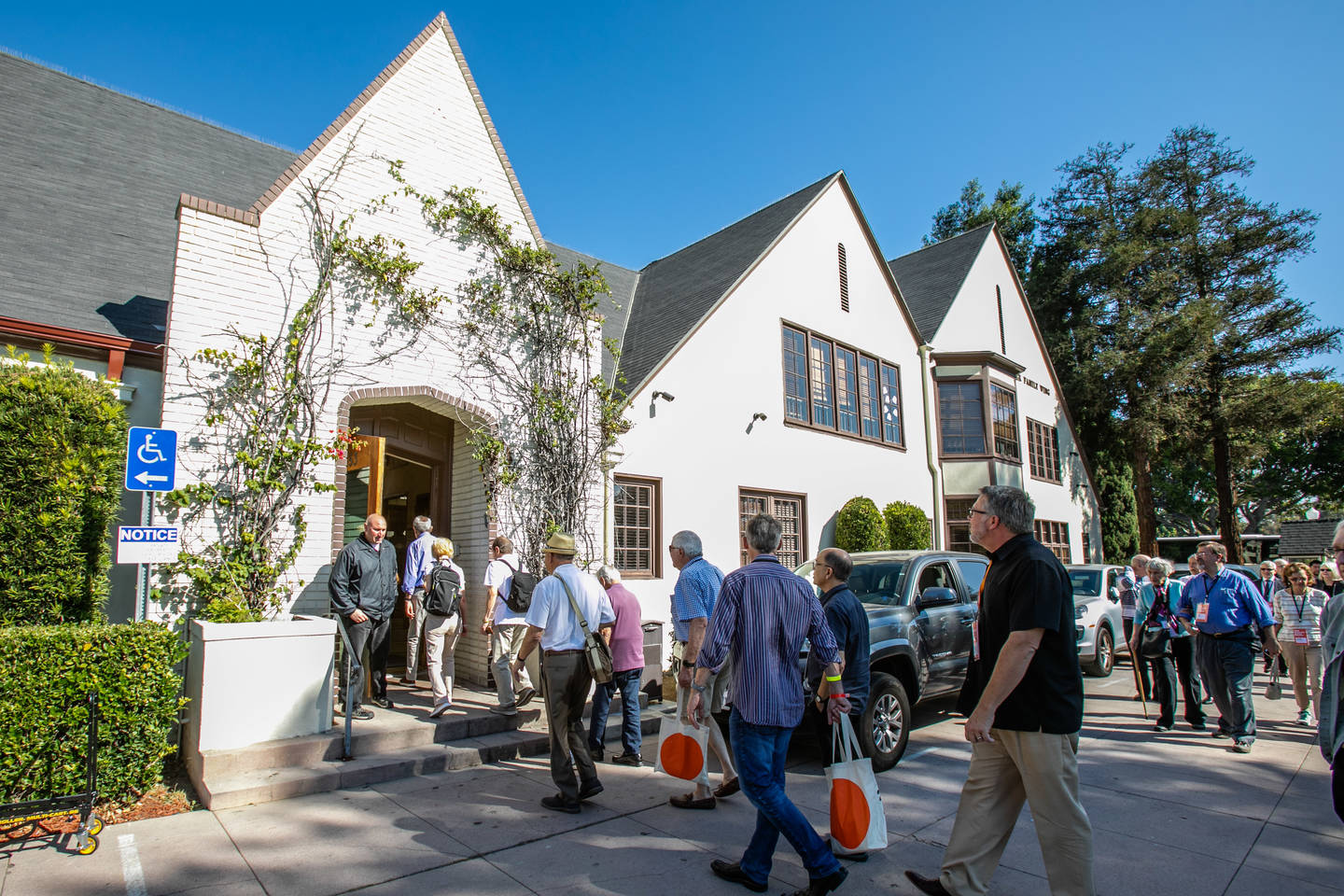 ArtCenter Gallery 2018 Art Center Alumni Reunion Third Street Campus Tour on Friday, October