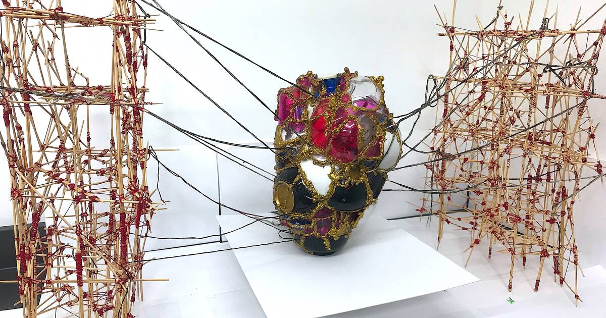 Delbar Shahbaz teaches students to build creatively in ACX course