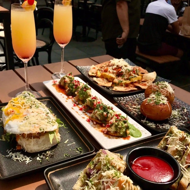 Best Bars to Visit in Clarke Quay in 2024 Lion City's Nightlife Guide