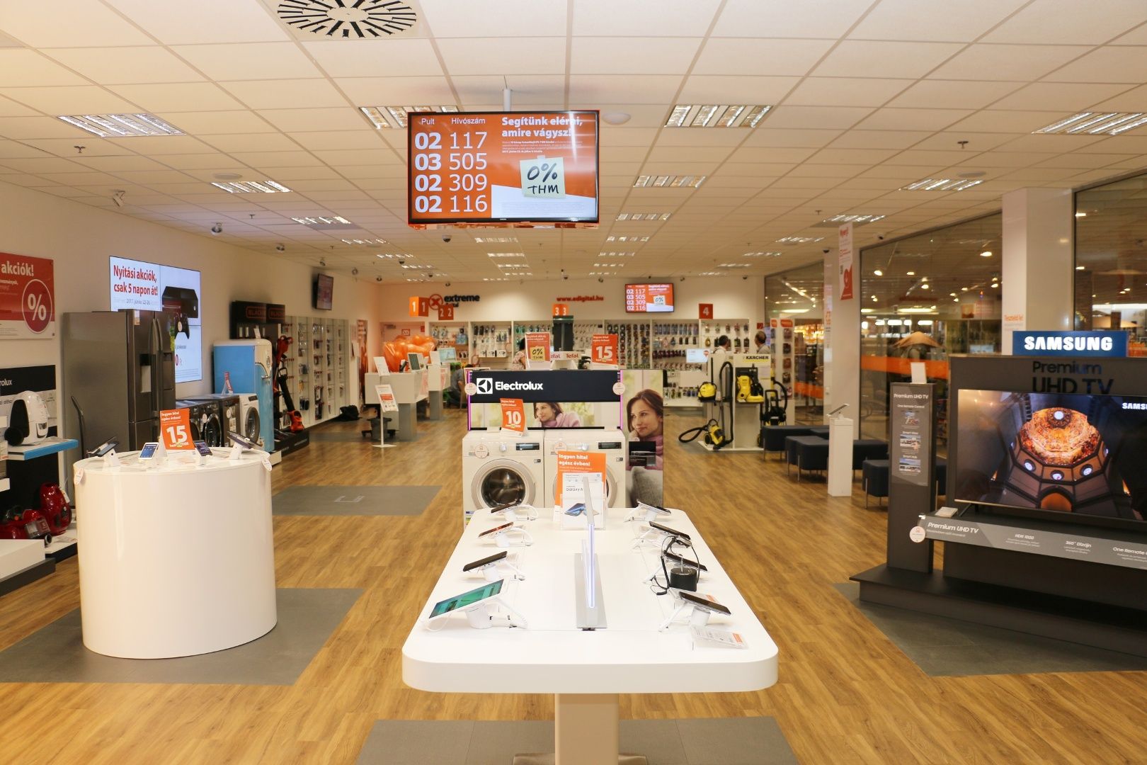 Egyesül az eMAG és az Extreme Digital