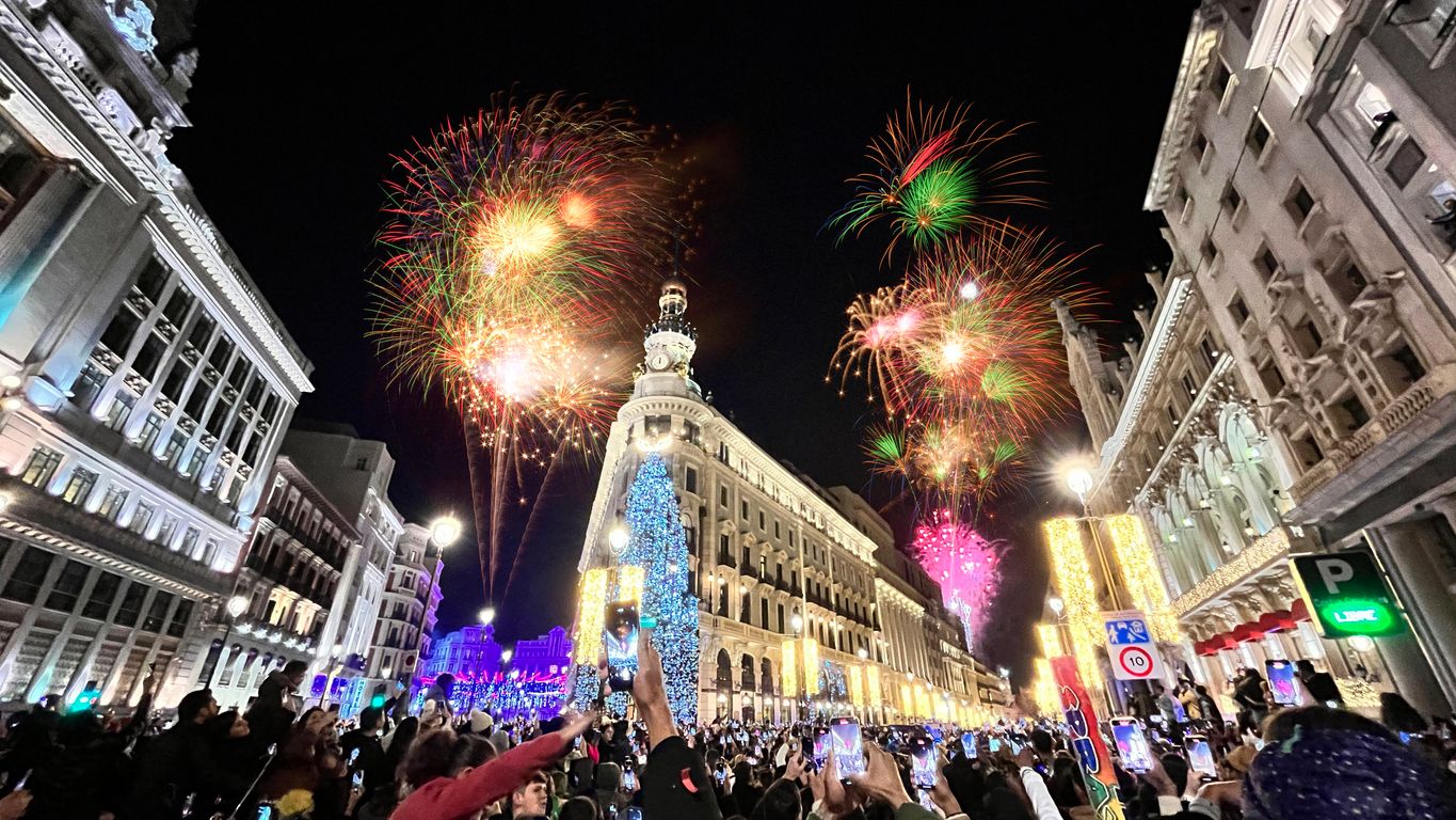 Top 8 Places to New Year Nomad