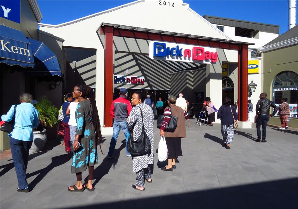 Pick n Pay closed, opening shortly KnysnaPlett Herald