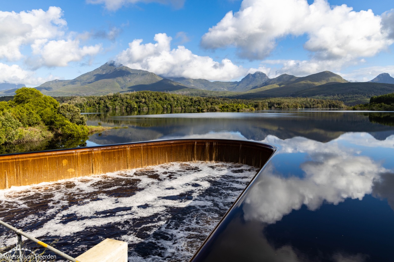 Garden Route dam overflowing after heavy rain Oudtshoorn Courant
