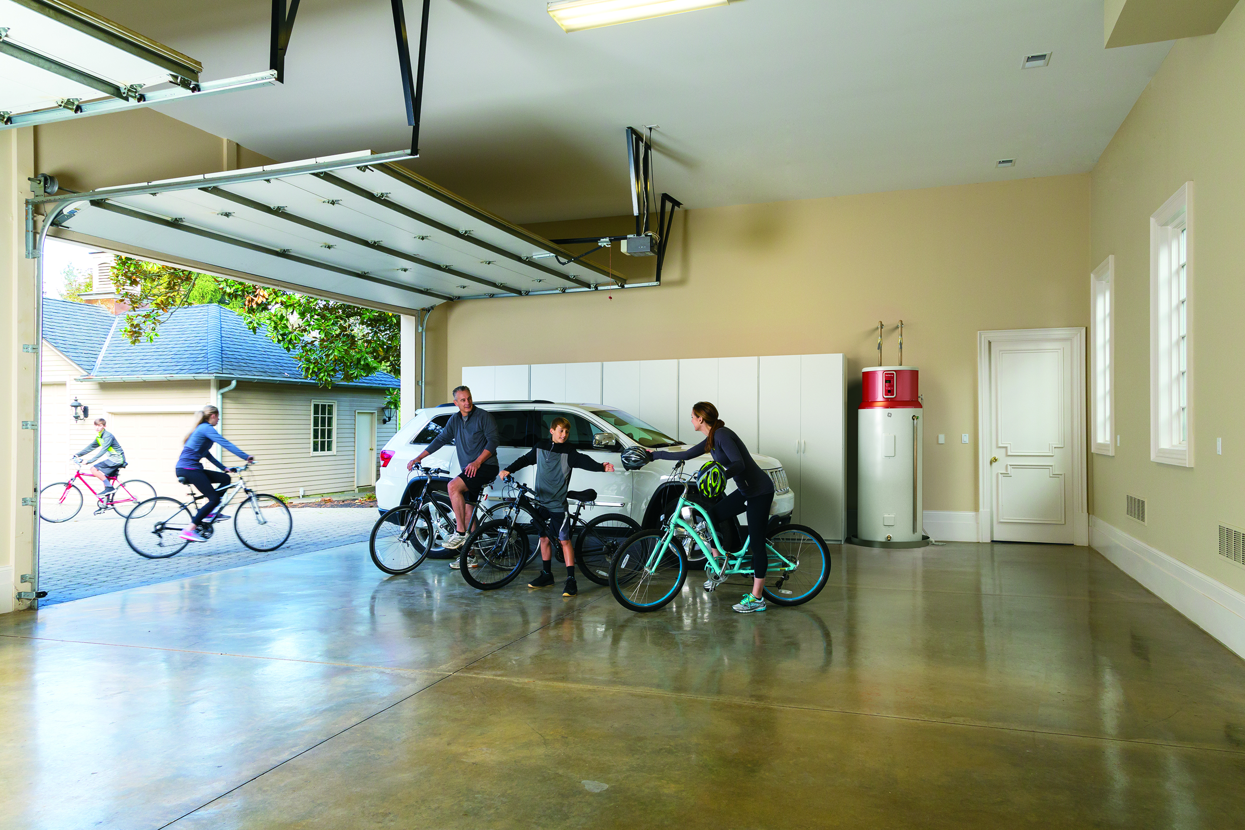 GE Introduces 80Gallon GeoSpring™ Hybrid Electric Water Heater, Made
