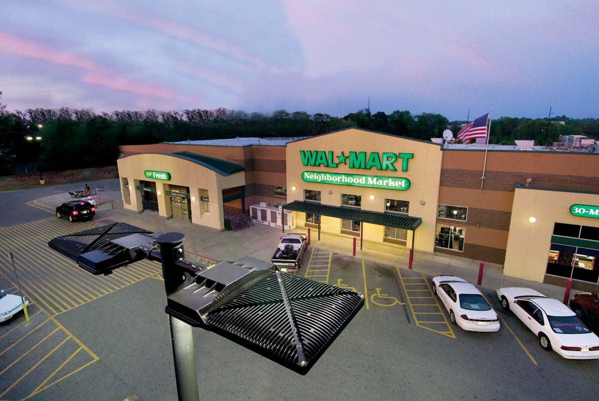 GE Evolve™ LED Series Area Light Advances LED Technology for Outdoor