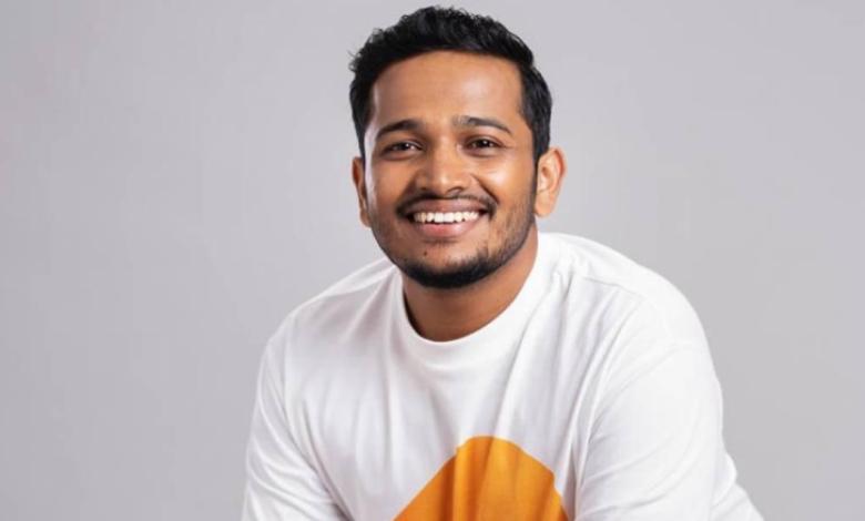 'Hridayapoorvam' Cameos menjelaskan: dari Basil Joseph hingga Meera Jasmine, semua penampilan kejutan dalam film Mohanlal-Sathyan Anthikad (SPOILER ALERT) 'Hridayapoorvam' Cameos menjelaskan: dari Basil Joseph hingga Meera Jasmine, semua penampilan kejutan dalam film Mohanlal-Sathyan Anthikad (SPOILER ALERT)
