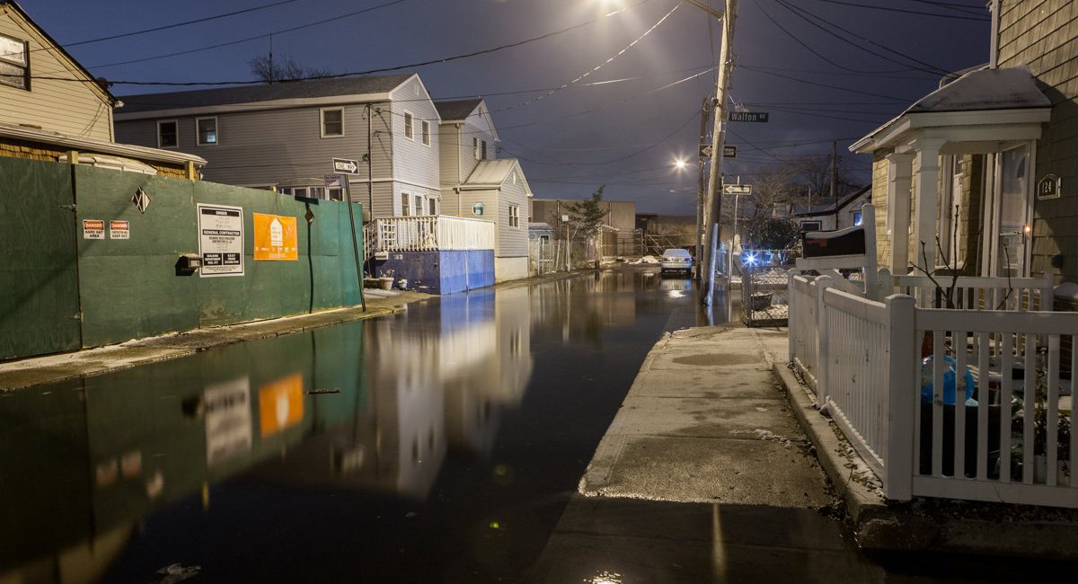 Photos "Insane" Queens Flooding Is Giving Residents Sandy Flashbacks