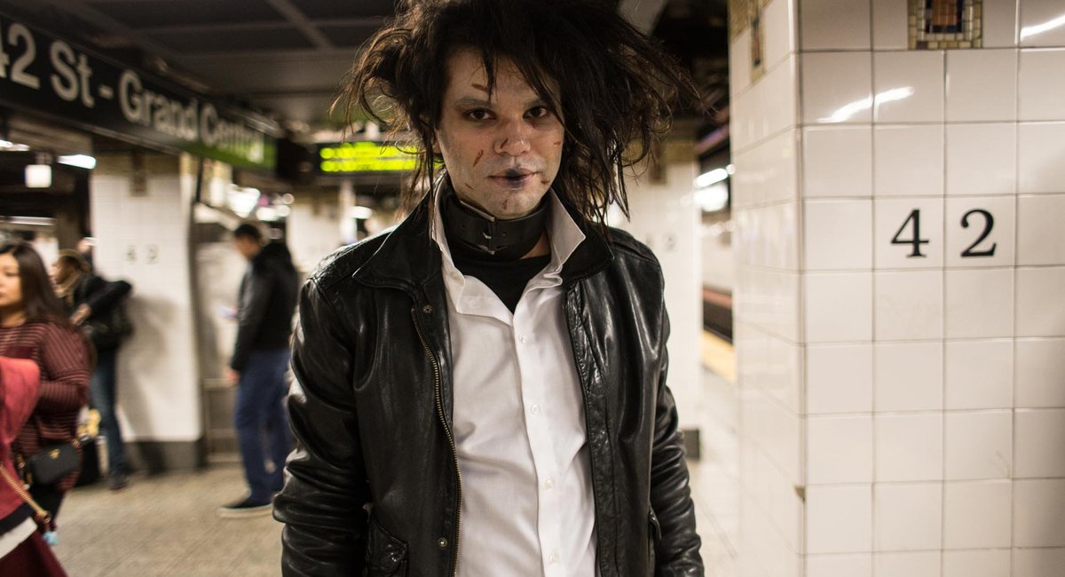Photos The Best Halloween Costumes On The Subway (Round 2) Gothamist