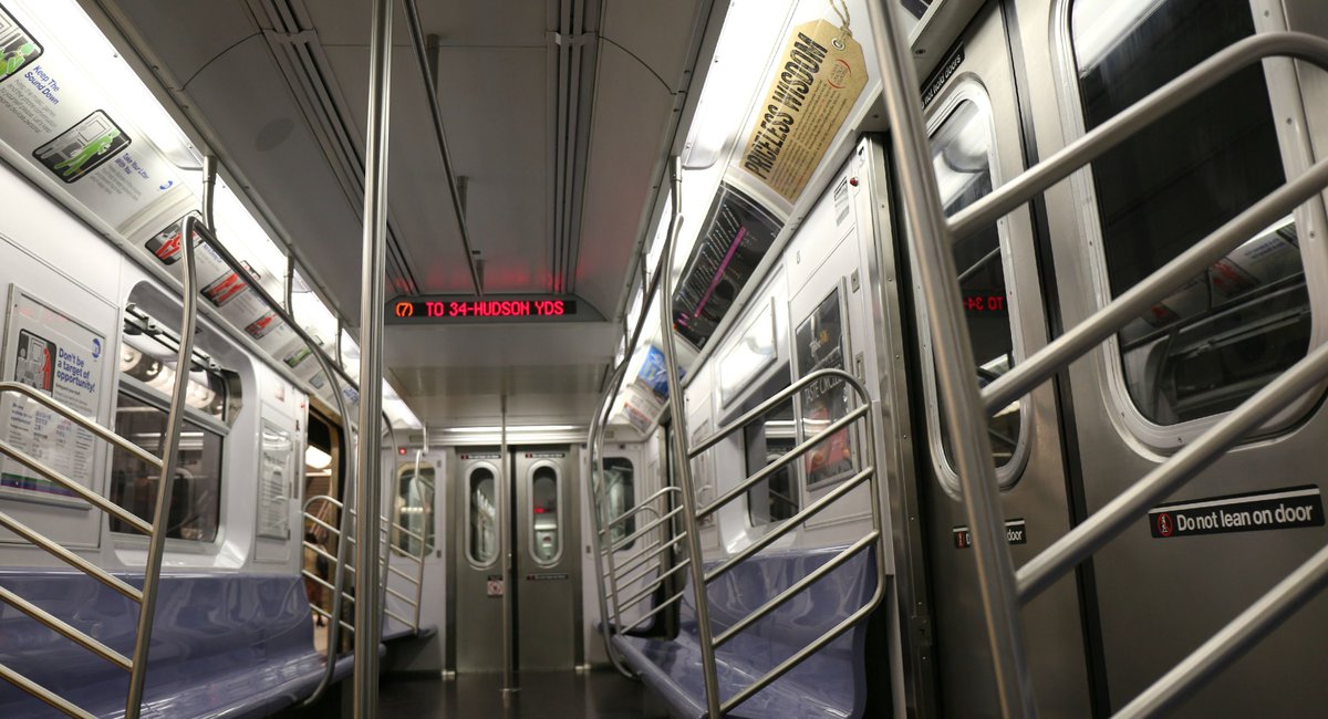 Photos, Video Ecstatic 7 Train Riders Test Out The New 34th StHudson Yards Station Gothamist