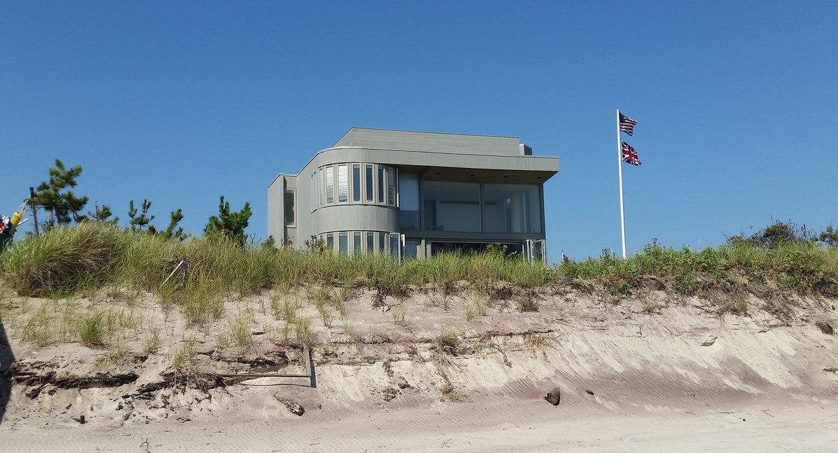 27 Creepshots Of Fire Island's Luxurious Beach Houses Gothamist