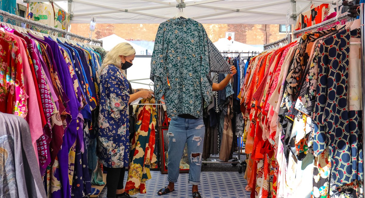 Photos The "New" Chelsea Flea Market Has Opened Gothamist