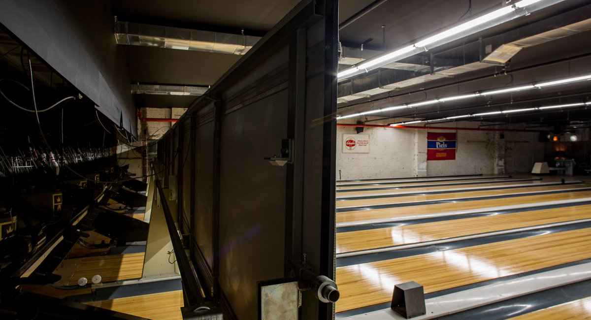 Check Out The Gutter's Sweet New LIC Bowling Alley Gothamist