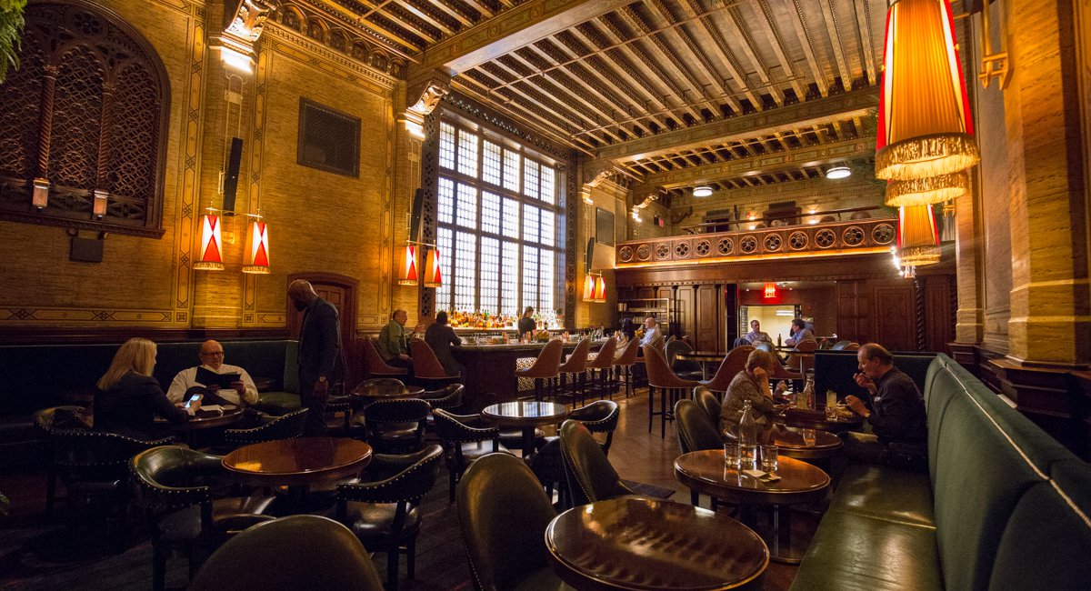 A Look Inside Grand Central's Newly Reopened Bar 'The Campbell' Gothamist