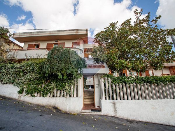 Pescara: Vendita Case E Immobili - Re/Max 450_x_600_jpg