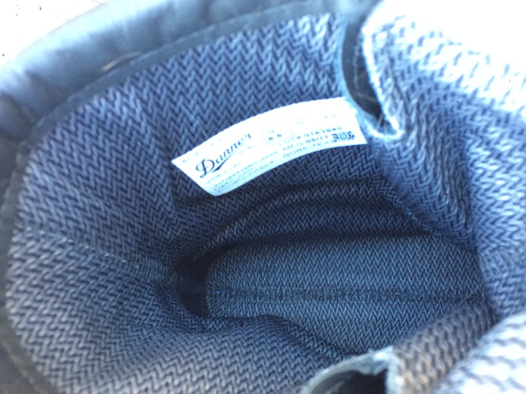 danner acadia weight