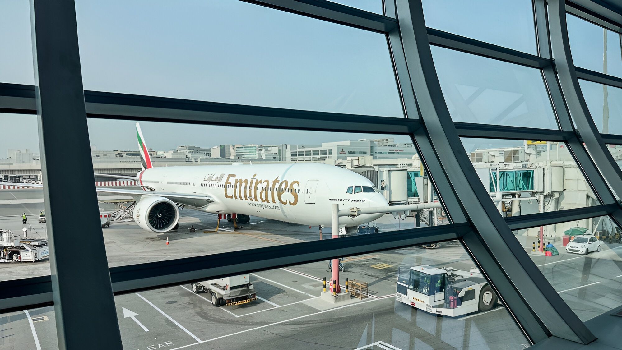 Guide How to Buy a SIM Card at Dubai Airport for Tourists in 2024 Yesim