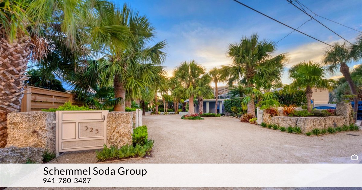325 Casey Key Rd, Nokomis, FL 34275