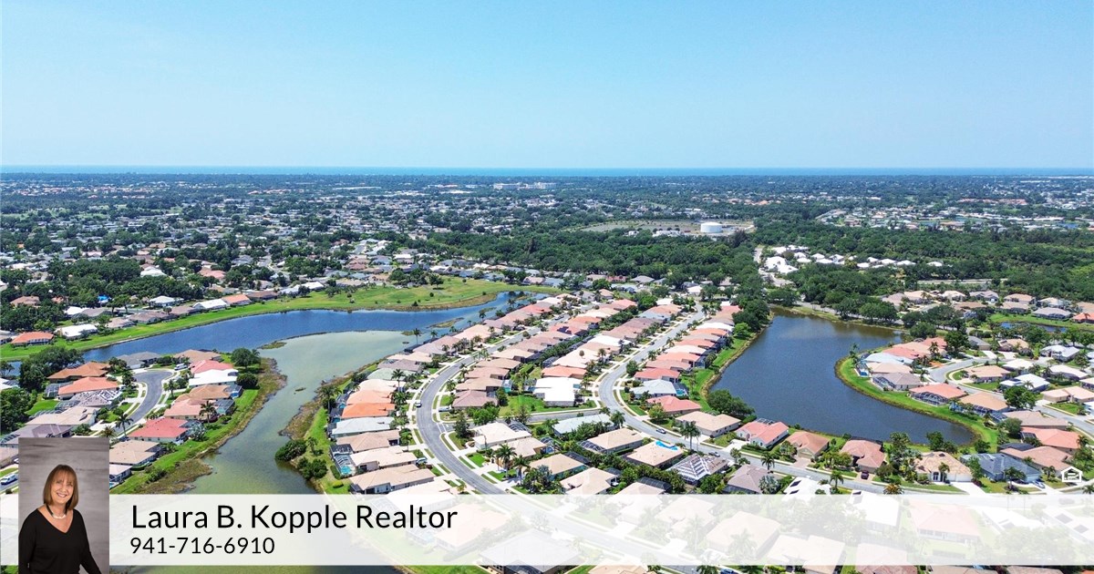 683 Silk Oak Dr, Venice, FL 34293