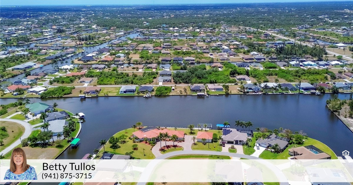 15490 Alcove Cir, Port Charlotte, FL 33981