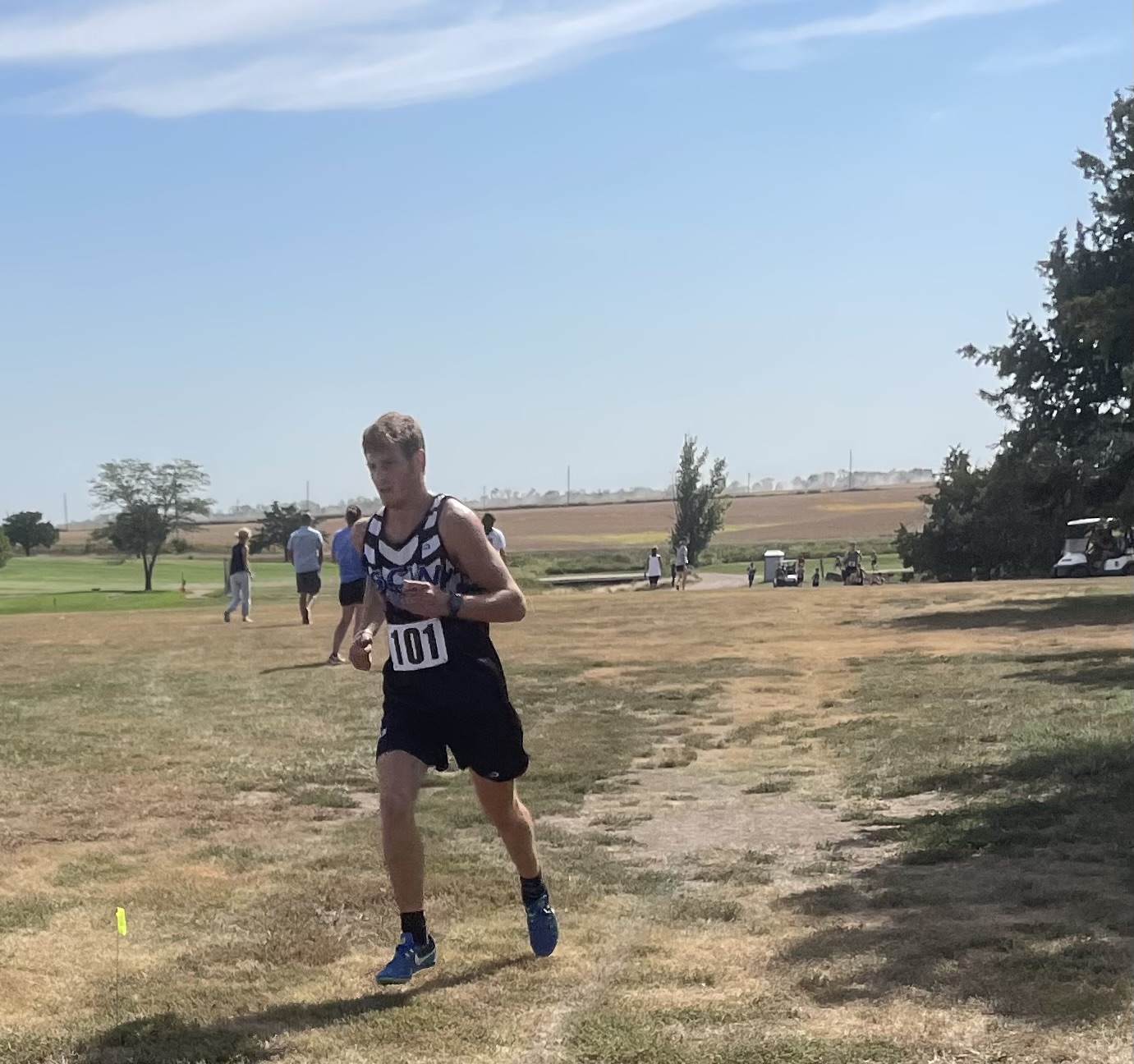 Cross Country Woonsocket School District 554