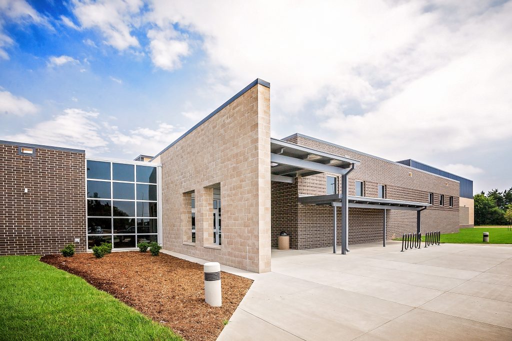 Larned Elementary School Fort Larned USD 495