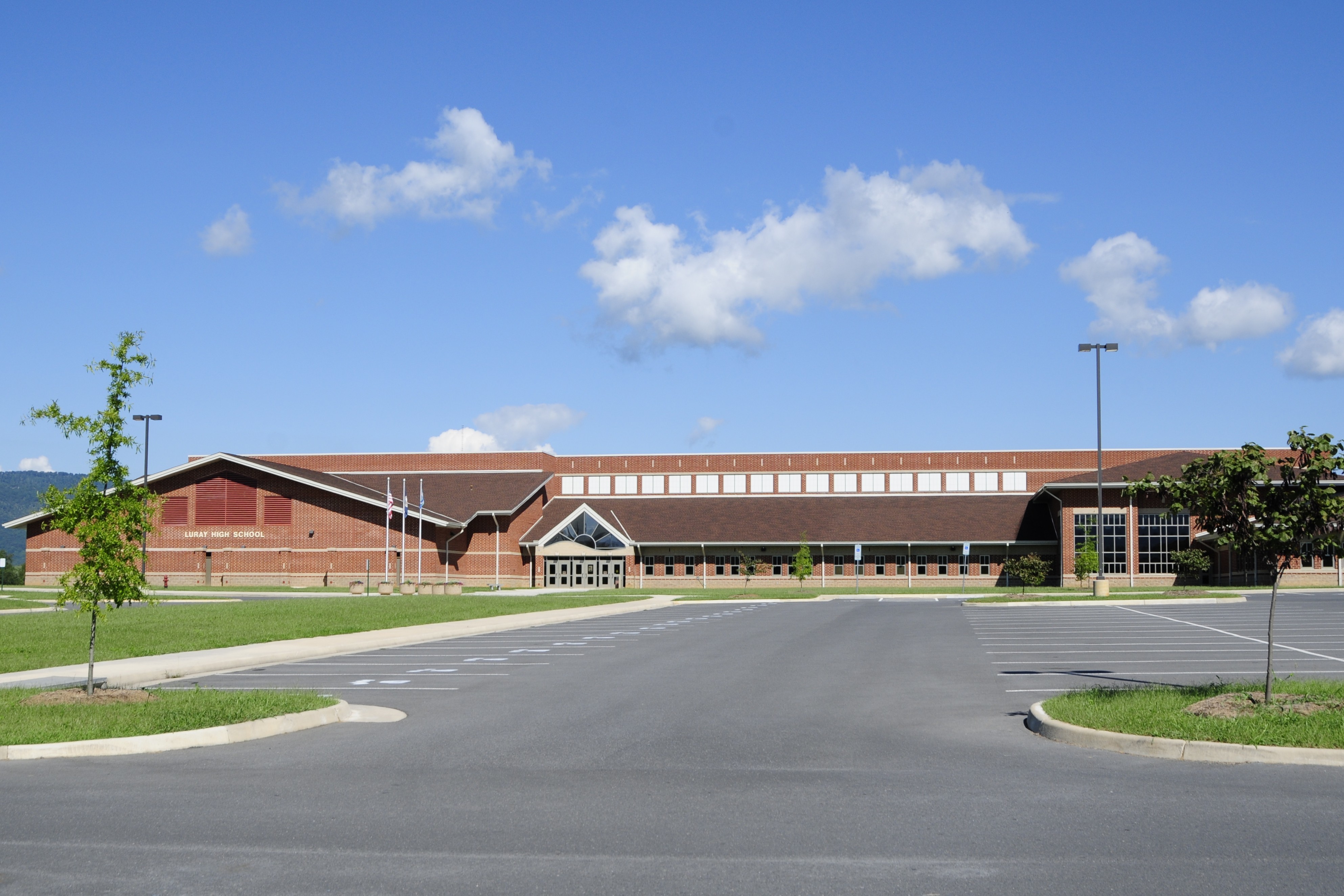 Luray High School Home