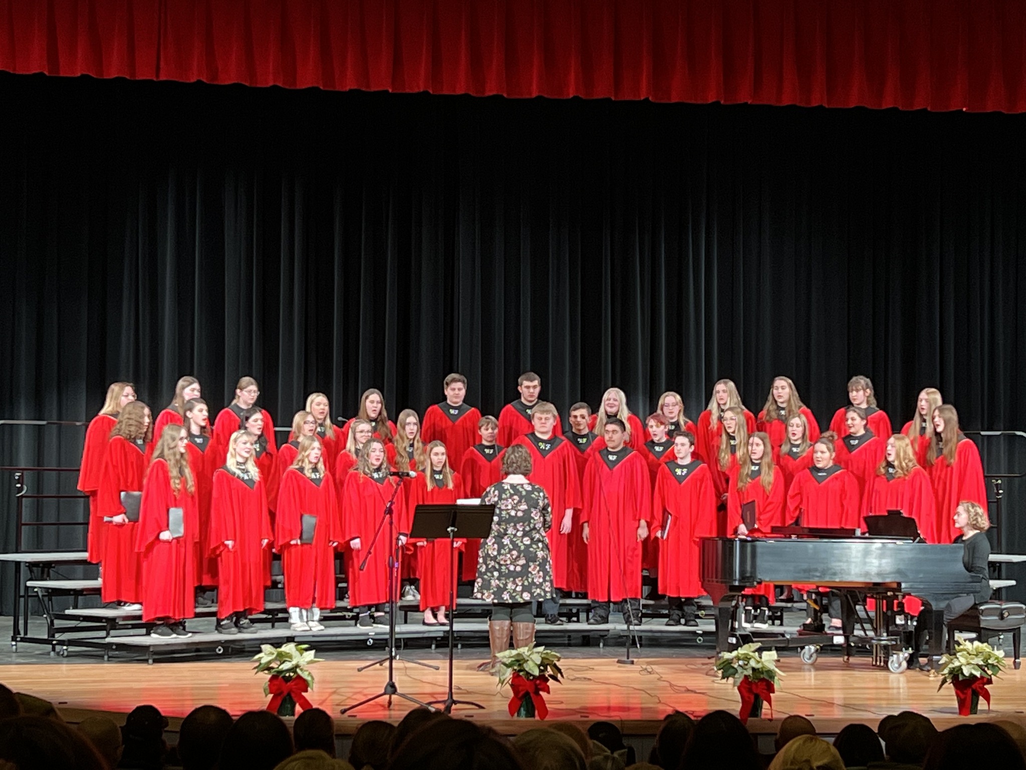 Fine Arts WeyauwegaFremont School District