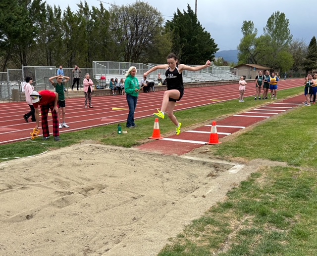 Track & Field Dunsmuir Elementary School