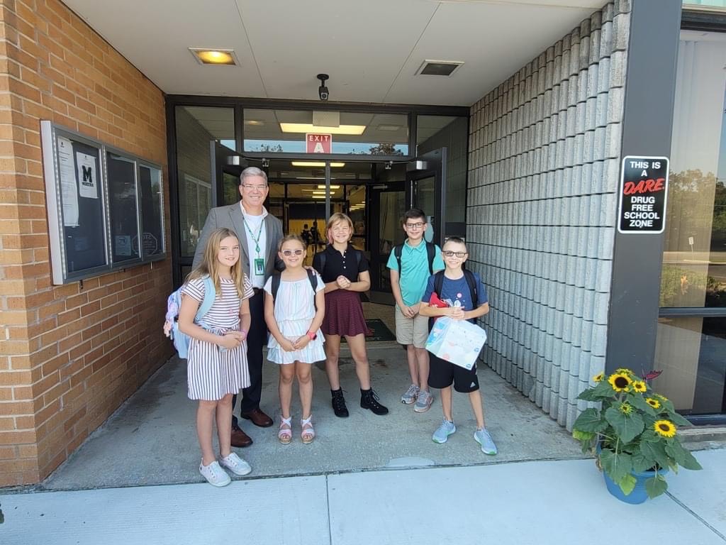 Mokena Intermediate School Home