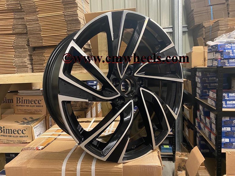 17″ 2021 VW Adelaide Style Wheels Gloss Black Machined CMWheels